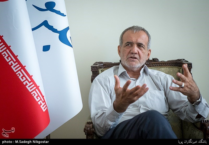 پزشکیان: رهبری فرموند ریاست ستاد مقابله با کرونا باید با رئیسجمهور باشد پزشکیان: رهبری فرموند ریاست ستاد مقابله با کرونا باید با رئیسجمهور باشد