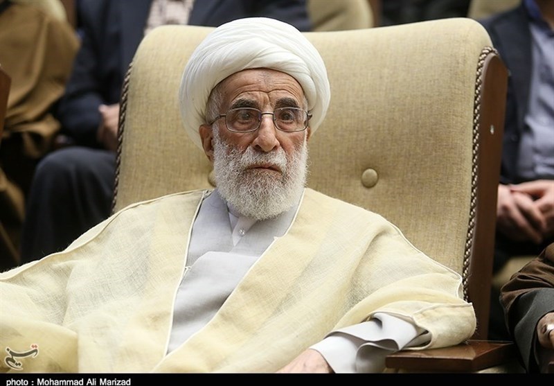 پیام تسلیت آیت‌الله جنتی در پی درگذشت همسر آیت‌الله یزدی