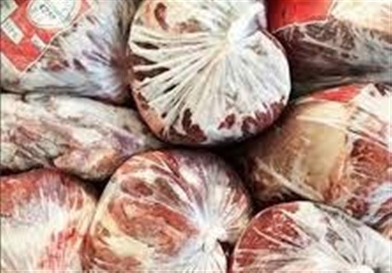 عرضه 20 هزار تن گوشت قرمز و مرغ منجمد طی روزهای پایانی سال در کشور