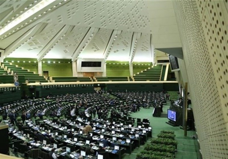 بررسی حمایت از اقشار آسیب‌پذیر و بنگاه‌های تولیدی در جلسه مجازی مجلس