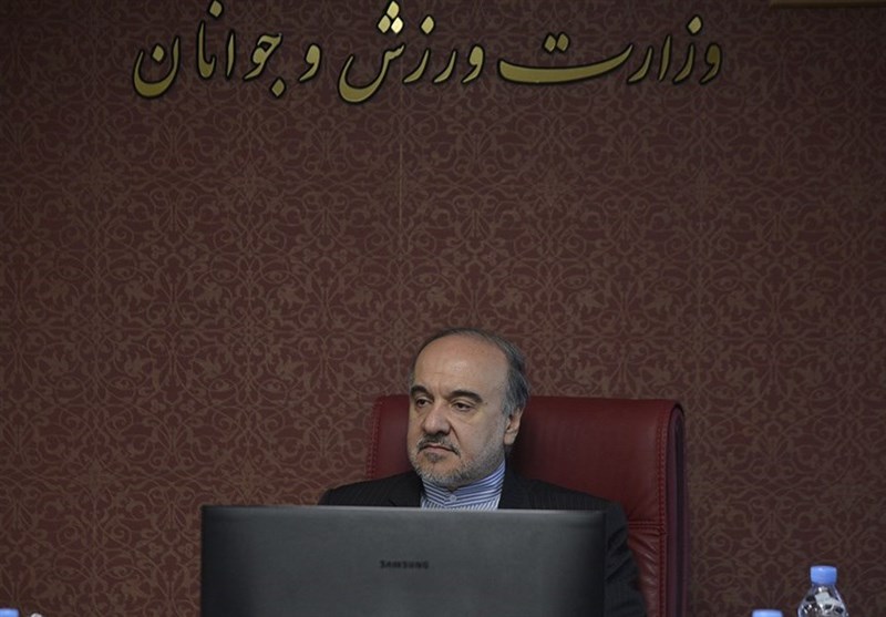 سلطانی‌فر: اقتضای سنی من نیست که طرفدار باشگاهی باشم/ امیدوارم در کوتاه‌ترین زمان اصلاحات در هیئت مدیره و مدیران استقلال و پرسپولیس را انجام بدهیم