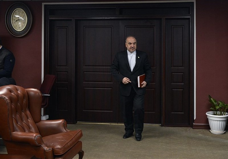 سلطانی‌فر: مردم باید به ما نمره بدهند