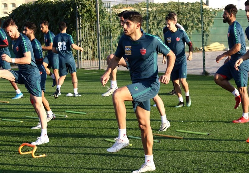 بازیکنان پرسپولیس همچنان بلاتکلیف هستند