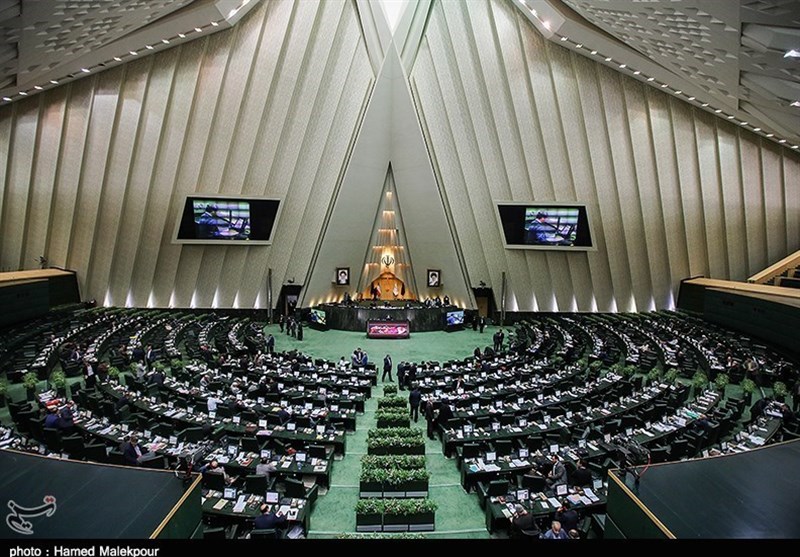 تشکیل فراکسیون اکثریت مجلس توسط نیروهای انقلاب