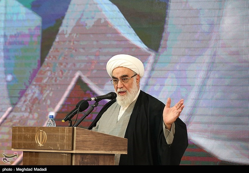 تسلیت محمدی گلپایگانی درپی درگذشت برادر نماینده ولی فقیه در جمعیت هلال احمر