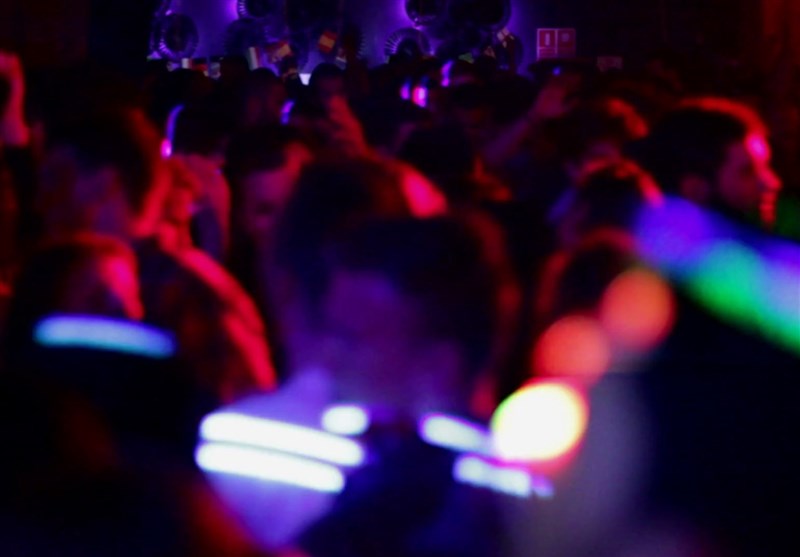 تهران|دستگیری 111 زن و مرد در پارتی مختلط در شهریار؛ 31 خودرو توقیف شد تهران|دستگیری 111 زن و مرد در پارتی مختلط در شهریار؛ 31 خودرو توقیف شد