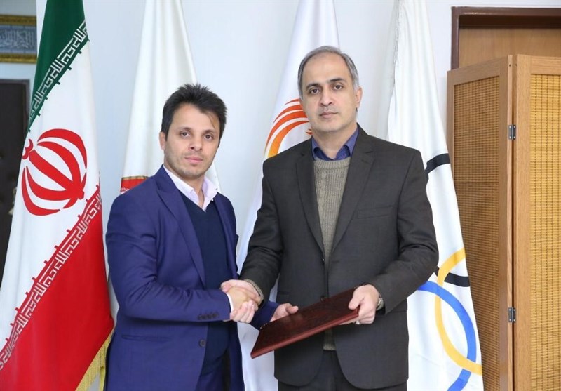 آغاز کار رنگرز و خسروی در وزارت ورزش و جوانان آغاز کار رنگرز و خسروی در وزارت ورزش و جوانان