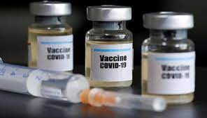متولدین قبل از سال ۱۳۴۰ برای واکسن کرونا در سامانه سلامت ثبت‌نام کنند./ لینک وشرایط