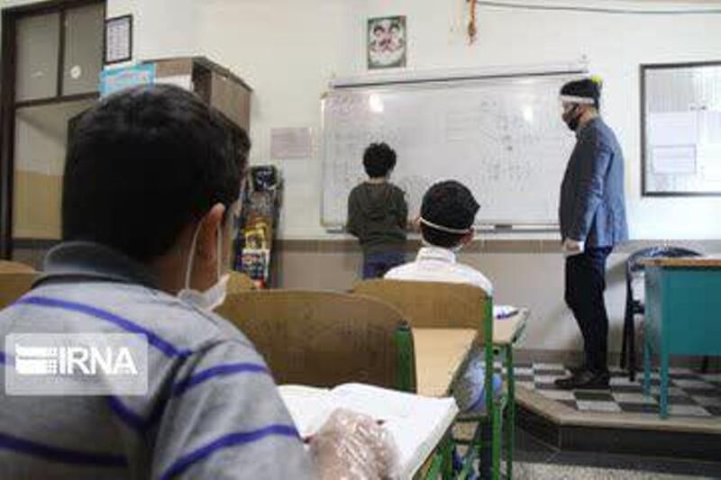 حدود ۹۴ درصد دانش آموزان در مدارس البرز ثبت نام کردند