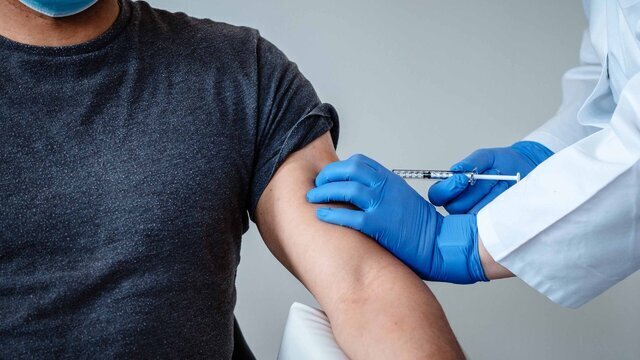 آغاز تزریق نوبت سوم واکسن برای افراد ۱۸ سال به بالا در البرز