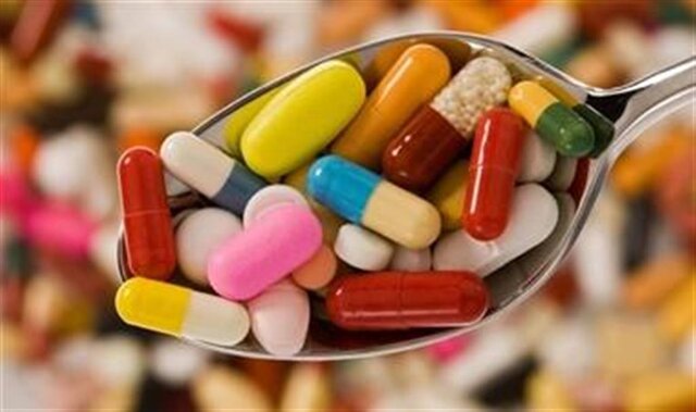 ۴۰ درصد ایرانی‌ها خودسرانه دارو مصرف می‌کنند