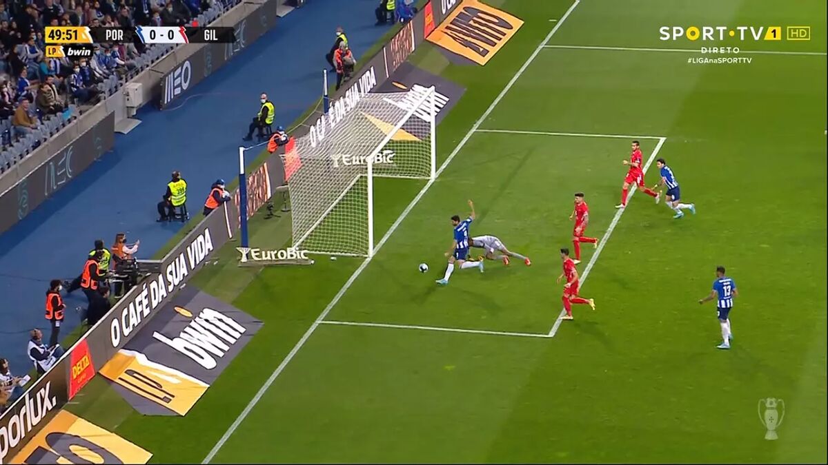 بازجویی عجیب و غیرمنتظره از مهدی طارمی/ ستاره ایرانی را زیر سؤال بردند بازجویی عجیب و غیرمنتظره از مهدی طارمی/ ستاره ایرانی را زیر سؤال بردند