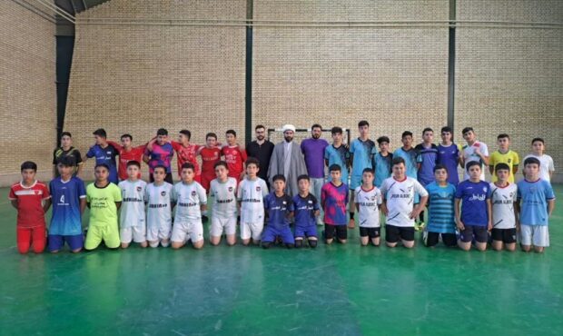 مسابقات استعدادیابی فوتبال خیابانی خانه محلات احسان