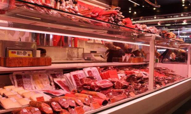 توزیع مرغ و گوشت وارداتی با نرخ دولتی در بازار