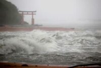 ژاپن هشدار طوفان شدید صادر کرد