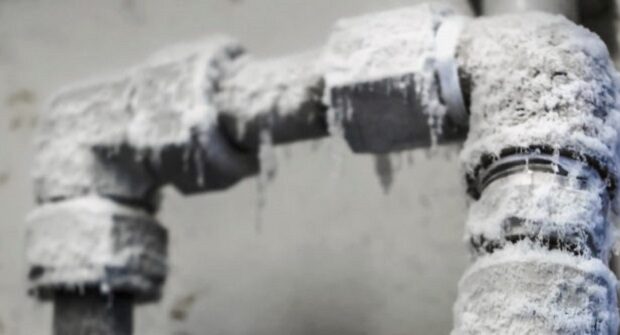 البرزی‌ها مراقب یخ‌زدگی و ترکیدگی کنتور‌های آب باشند