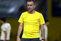 فراز کمالوند سرمربی صنعت نفت آبادان شد