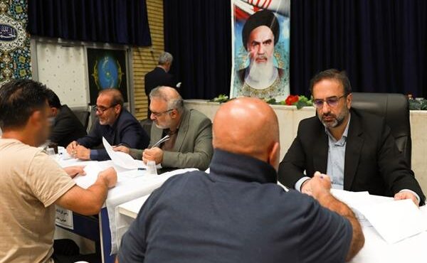 بازدید رئیس کل و جمعی از مدیران قضایی دادگستری کل استان البرز از ندامتگاه مرکزی کرج