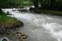 شرکت آب منطقه ای هشدار داد/ گردشگران از رودخانه های البرز فاصله بگیرند