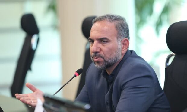 حسین مهاجری انتقاد کرد؛ رودخانه‌ای به نام کرج به کام دیگران!