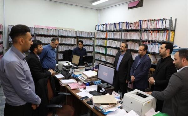 بازدید رئیس کل دادگستری استان البرز از دادسرای ناحیه یک کرج