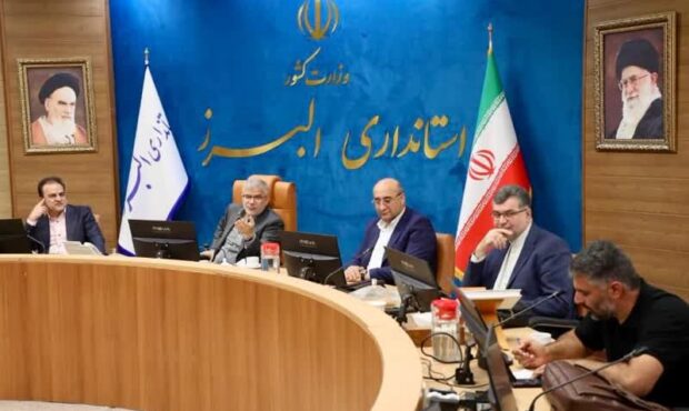 بررسی پروژههای عمرانی غرب استان در نشست مشترک معاون استاندار بررسی پروژههای عمرانی غرب استان در نشست مشترک معاون استاندار