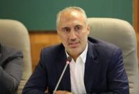 رییس سازمان برنامه و بودجه : از بازنشستگان و کارمندان عذرخواهی می کنم